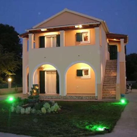 Georgia Apartments Рода Экстерьер фото